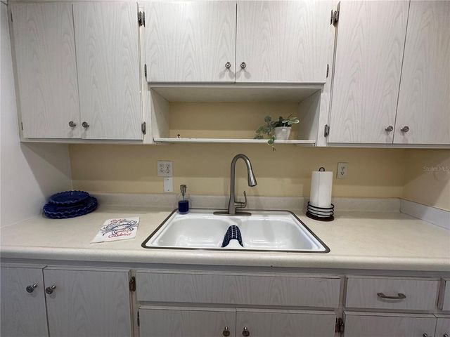 200 THE ESPLANADE N B10, Venice, FL 34285