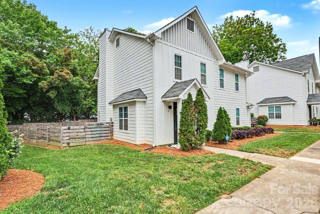 1511 Briar Creek Road A, Charlotte, NC 28205