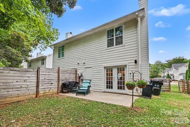 1511 Briar Creek Road A, Charlotte, NC 28205