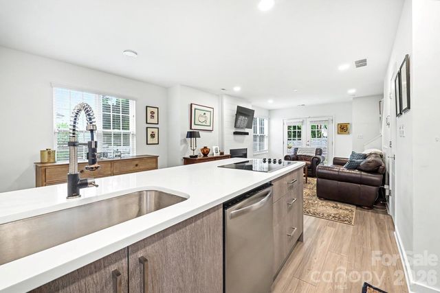 1511 Briar Creek Road A, Charlotte, NC 28205