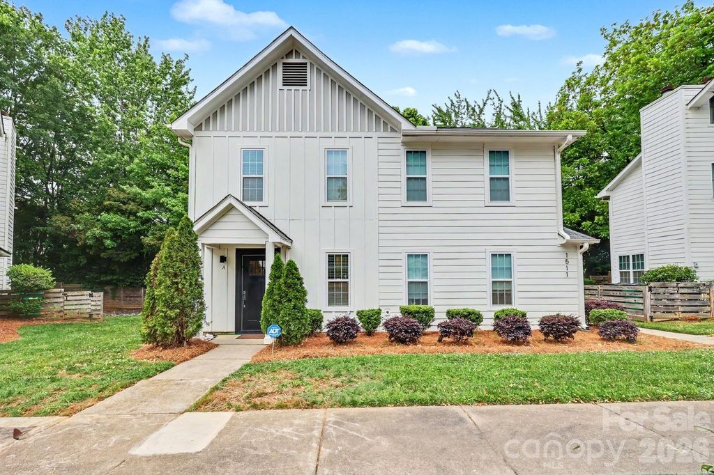 1511 Briar Creek Road A, Charlotte, NC 28205