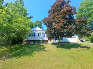 641 Point Drive, Clare, MI 48617