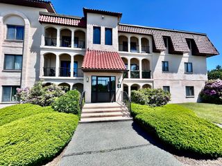 685 Oak Street 4-6, Brockton, MA 02301