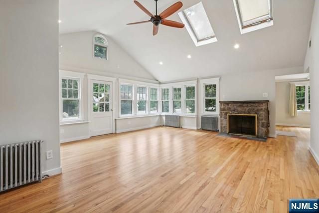 261 W Saddle River Road, Upper Saddle River, NJ 07458