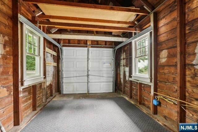 261 W Saddle River Road, Upper Saddle River, NJ 07458
