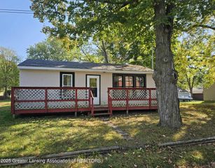 518 Clark Street, Eaton Rapids, MI 48827