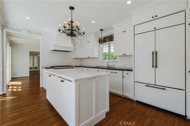 1243 Rossmoyne Avenue, Glendale, CA 91207