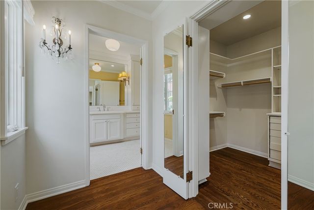 1243 Rossmoyne Avenue, Glendale, CA 91207