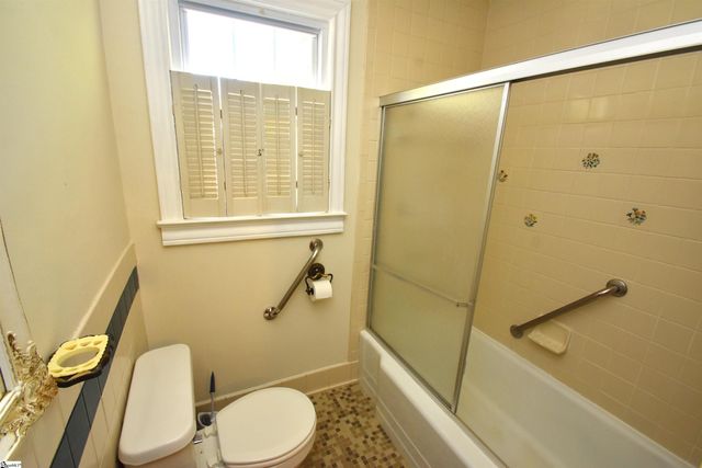 110 Welcome Avenue, Greenville, SC 29611