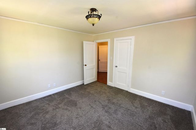 110 Welcome Avenue, Greenville, SC 29611