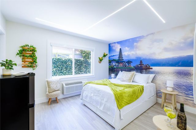 336 Palm St, Hollywood, FL 33019