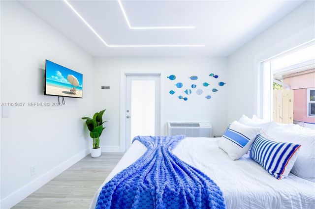 336 Palm St, Hollywood, FL 33019