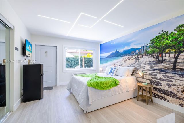 336 Palm St, Hollywood, FL 33019