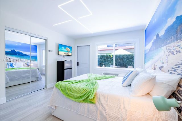 336 Palm St, Hollywood, FL 33019