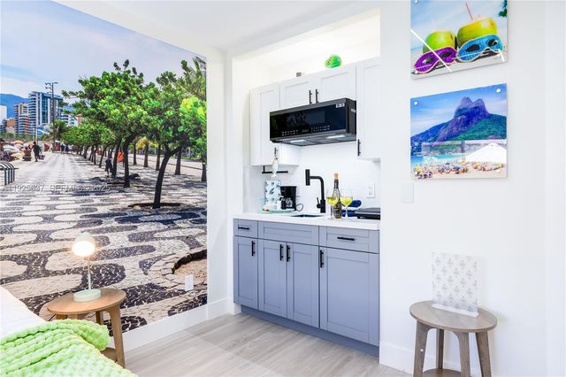 336 Palm St, Hollywood, FL 33019