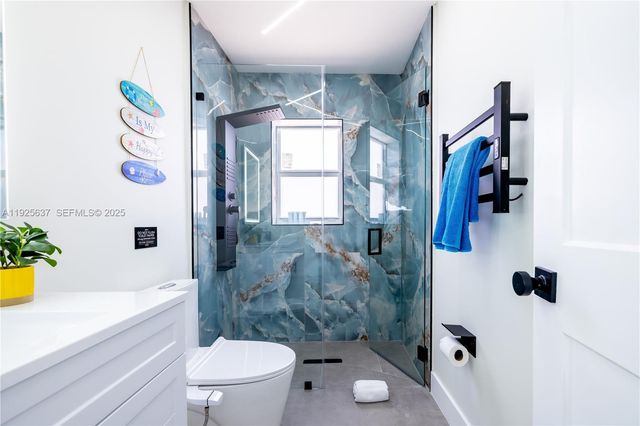 336 Palm St, Hollywood, FL 33019