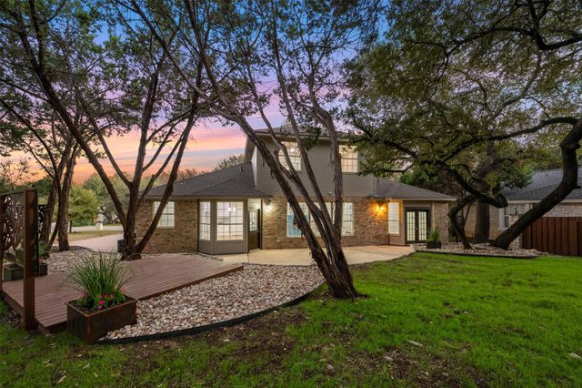 126 Copperleaf RD, Lakeway, TX 78734