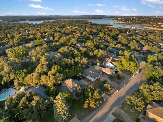 126 Copperleaf RD, Lakeway, TX 78734