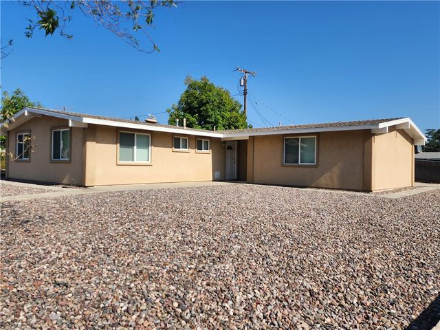 330 W Channing, Azusa, CA 91702