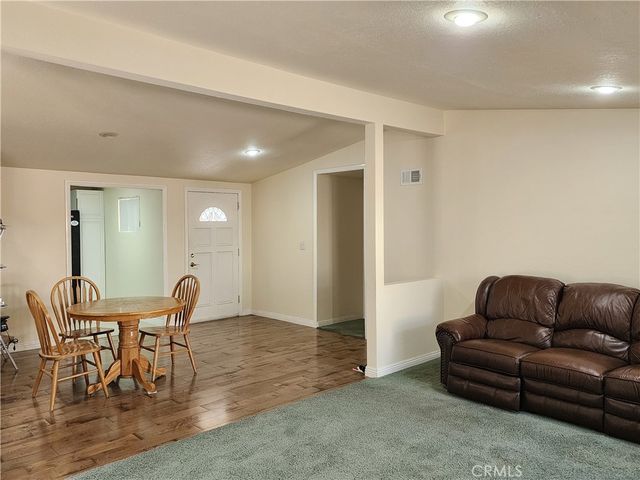 330 W Channing, Azusa, CA 91702