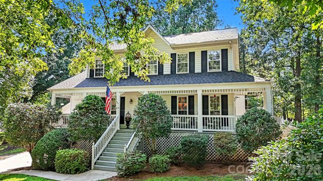 612 17th Avenue Drive SE, Hickory, NC 28602