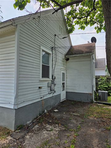 445 E Siebenthaler Avenue, Dayton, OH 45405