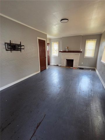 445 E Siebenthaler Avenue, Dayton, OH 45405