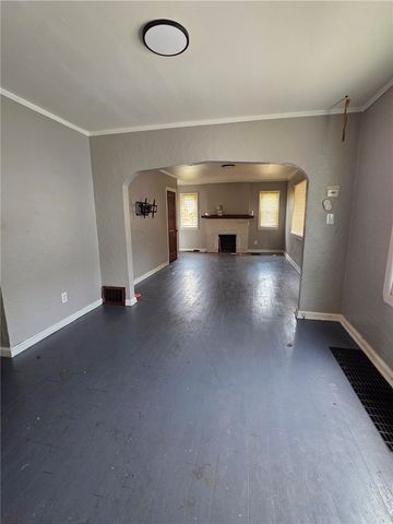 445 E Siebenthaler Avenue, Dayton, OH 45405