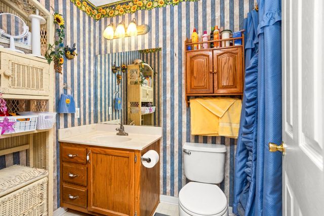 1701 Jamie Dr, Columbia, TN 38401