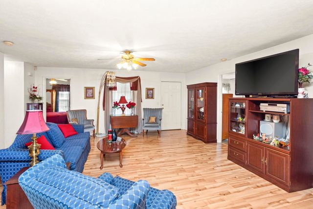 1701 Jamie Dr, Columbia, TN 38401
