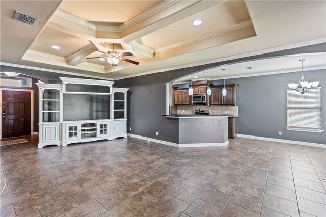 2582 Date Palm Dr, Corpus Christi, TX 78418