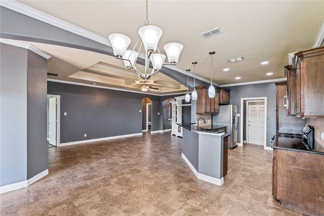 2582 Date Palm Dr, Corpus Christi, TX 78418