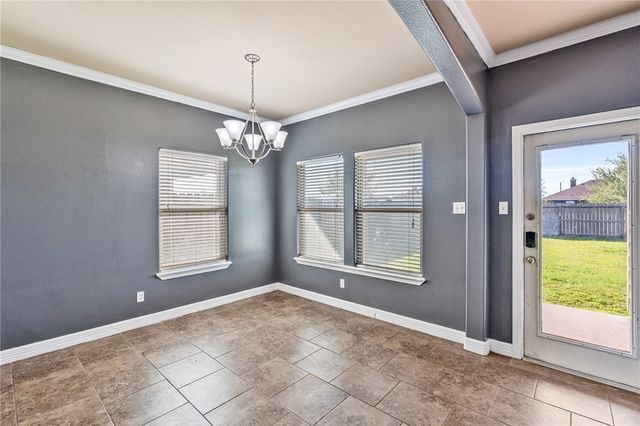 2582 Date Palm Dr, Corpus Christi, TX 78418