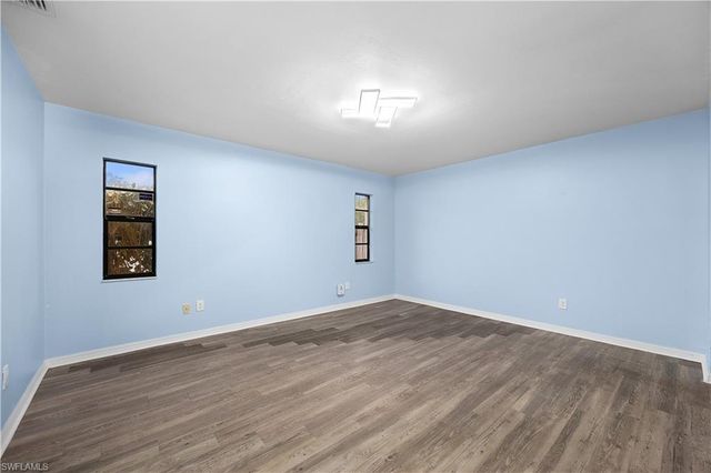 511 Washington AVE, Lehigh Acres, FL 33972