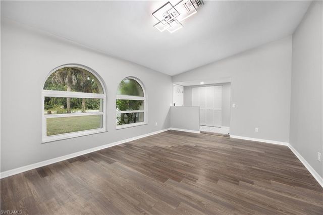 511 Washington AVE, Lehigh Acres, FL 33972