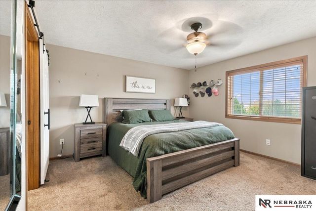 9629 Yellow Pine Road, Lincoln, NE 68505