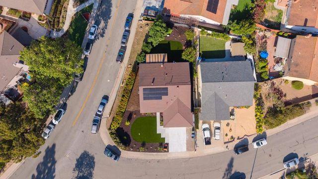 10108 Tres Lagos Ct, Spring Valley, CA 91977