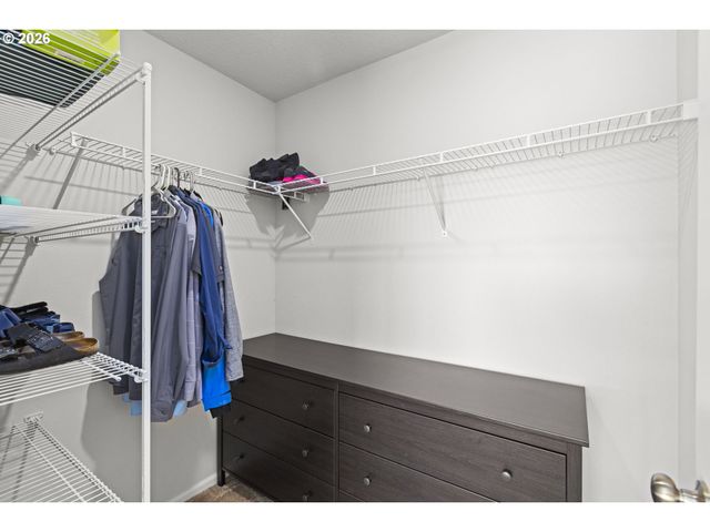 31160 Nw YORKSHIRE St, North Plains, OR 97133