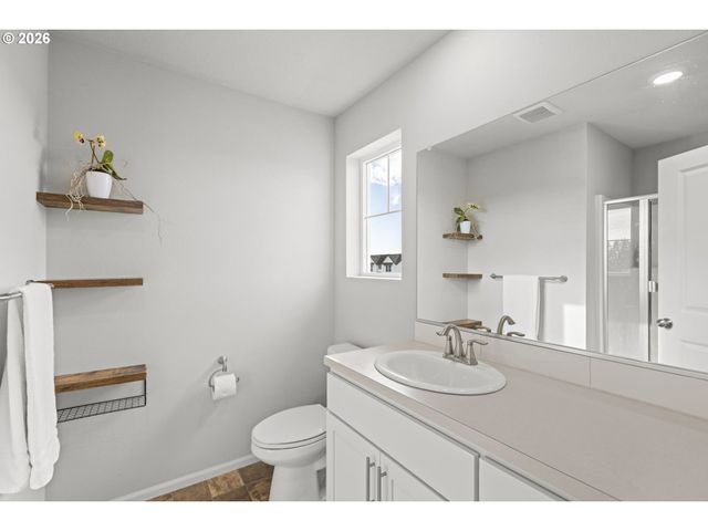 31160 Nw YORKSHIRE St, North Plains, OR 97133