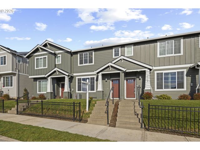 31160 Nw YORKSHIRE St, North Plains, OR 97133