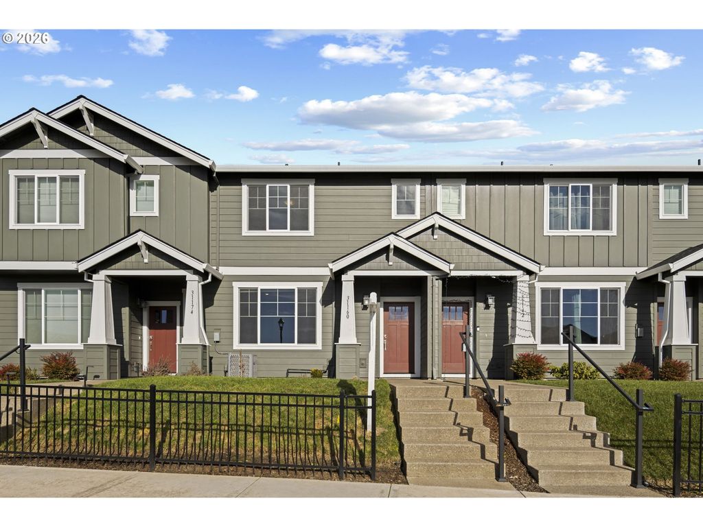 31160 Nw YORKSHIRE St, North Plains, OR 97133