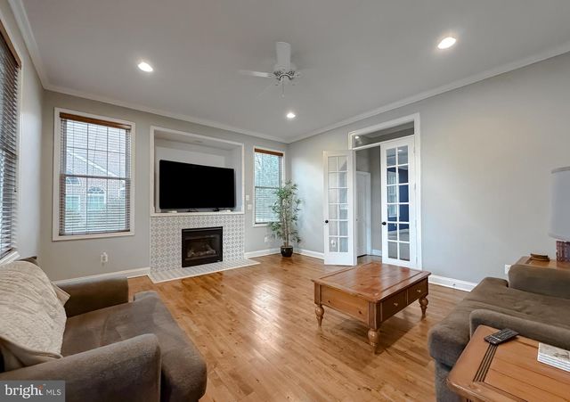 11625 BACHELORS HOPE CT, Issue, MD 20645