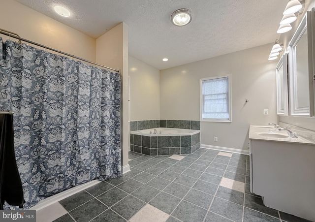 11625 BACHELORS HOPE CT, Issue, MD 20645