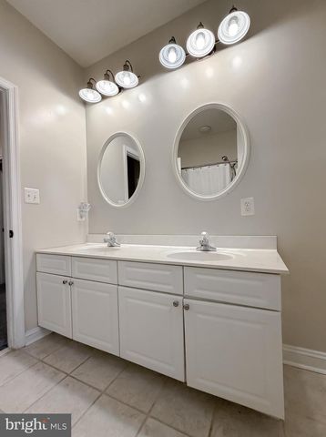 11625 BACHELORS HOPE CT, Issue, MD 20645