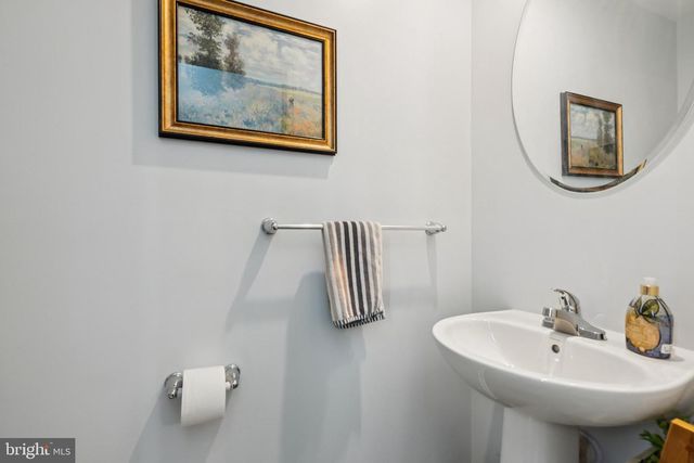 79 COMFORT RD, Williamstown, NJ 08094