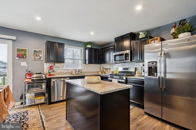 79 COMFORT RD, Williamstown, NJ 08094