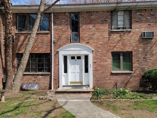 21 Troy Dr, Springfield Twp., NJ 07081