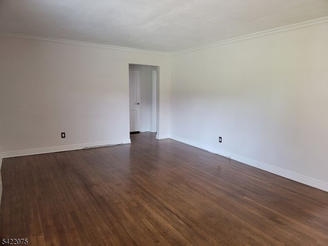 21 Troy Dr, Springfield Twp., NJ 07081