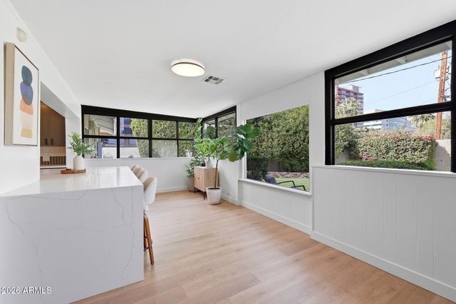 2406 E ELM Street, Phoenix, AZ 85016