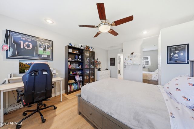 2406 E ELM Street, Phoenix, AZ 85016